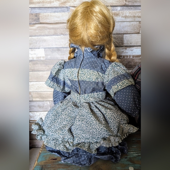 Vintage Jack & Jill Porcelain Dolls With Bucket - Picture 8 of 14